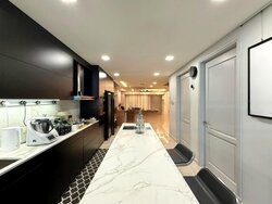 Barker Road (D11), Terrace #458231841